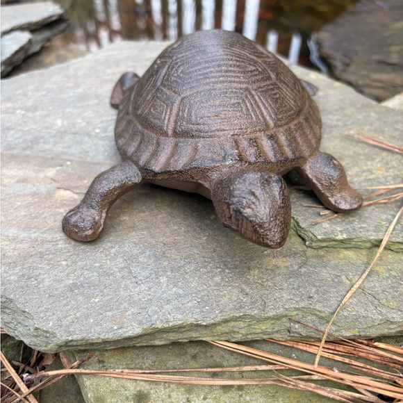 Cast Iron Brown Turtle Figurine - Picture 2 of 4